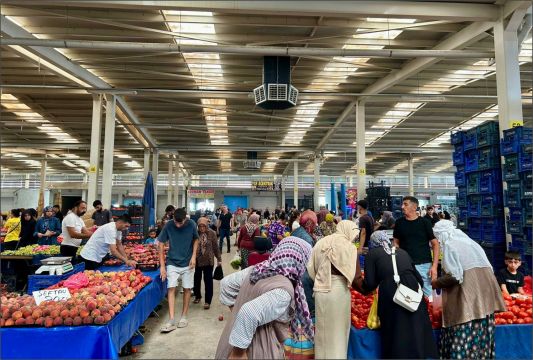 Sarayköy'e Türkiye'de Bir İlk: Klima Sistemli Pazar Yeri Hizmete Girdi!
