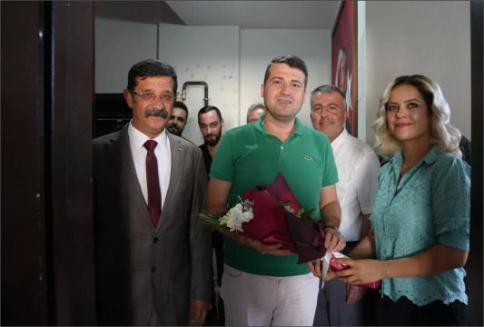 KAYMAKAMDAN SİYASİ PARTİLERE ZİYARET